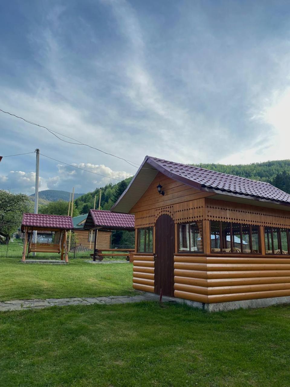 Карпатська Полонина Yaremche Exterior foto